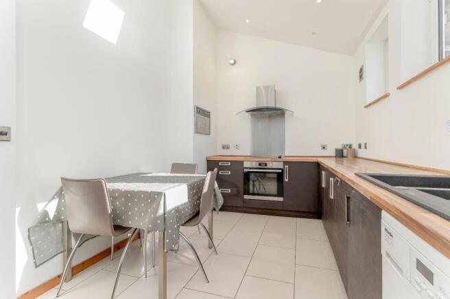 Mayfield Grove, Harrogate photo 4