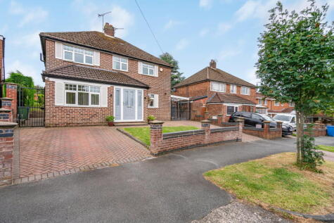 Kingsleigh Road, Stockport, SK4 3PH