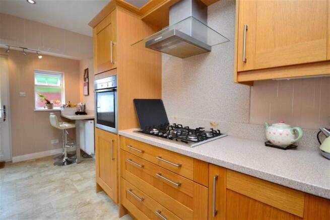 BREAKFAST KITCHEN