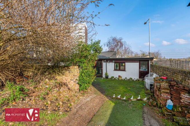 11 Burford Street Hoddesdon via properties estate letting commer