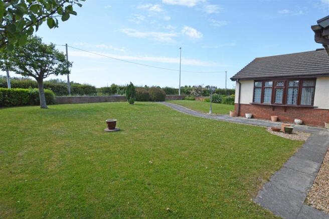 Front Garden.jpg
