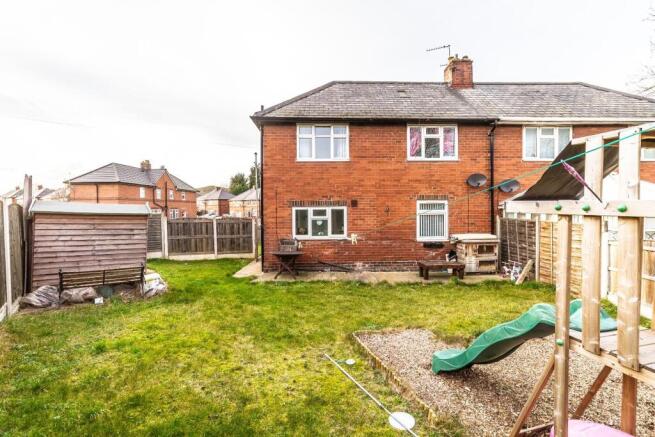 2 bed House for sale Image 11