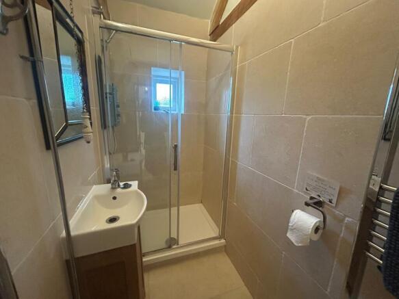 2 bed Cottage for sale Image 10