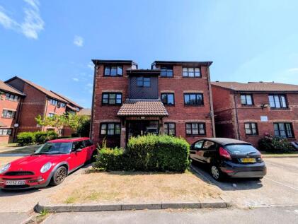 Lowry Crescent, Mitcham, CR4