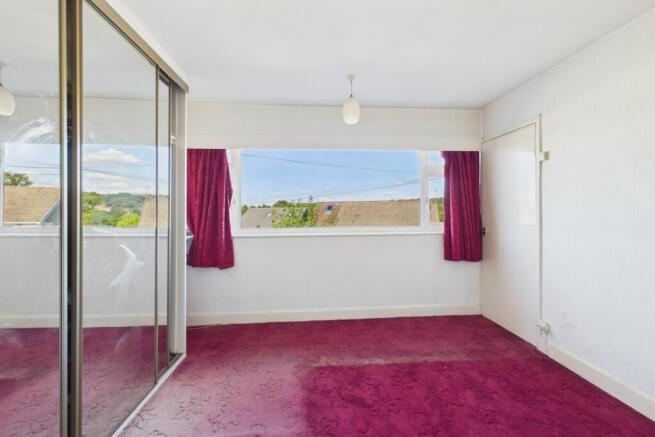 3 bed Semi-Detached for sale Image 10