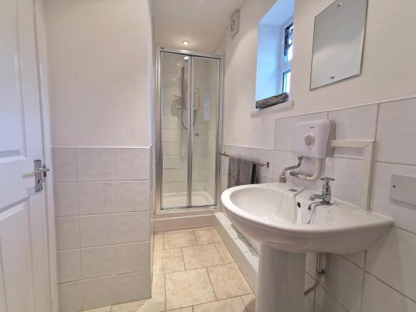Annex Shower Room