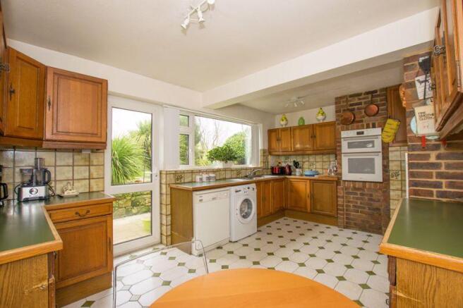 Kitchen/Breakf...
