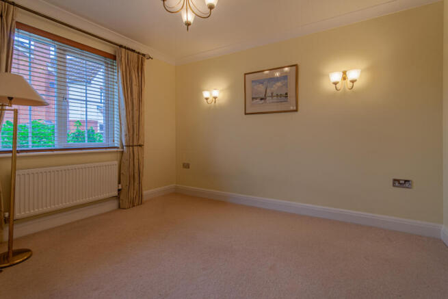 Knight Road, Rendlesham, IP12 2GR photo 5