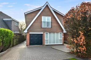 53, Bracken Close, Tittensor, Stoke-on-trent ST12 9JD