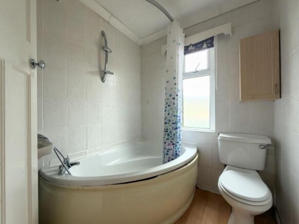 2 bed Terraced for sale Image 11