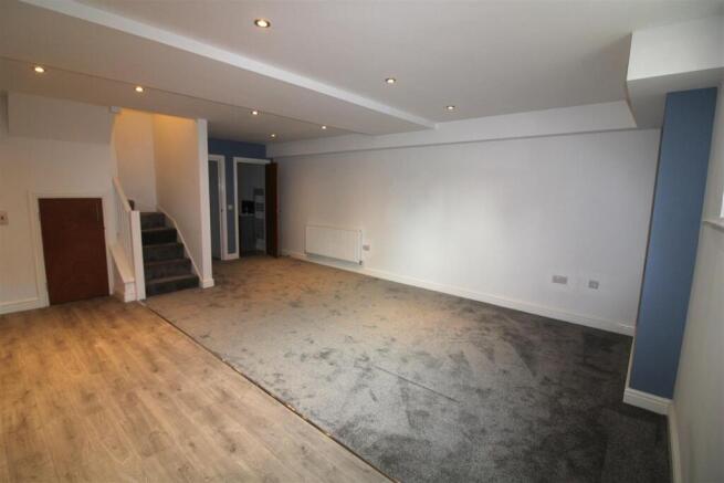 Kitchen/Living area