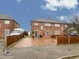 67, Parr Drive, Colchester CO3 9EW