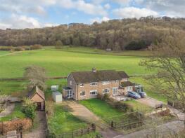 The Coach House, Stocks Farm Barns, Stocks Road, Aldbury, Tring HP23 5RX