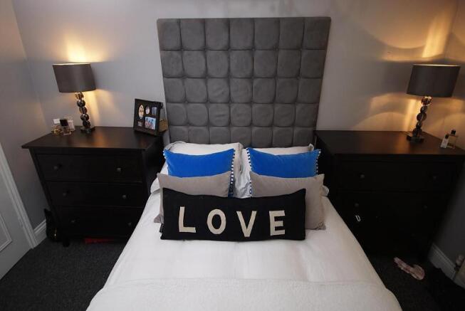 BEDROOM 1