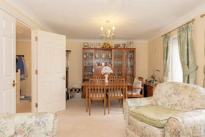 (Rightmove) 3.jpg