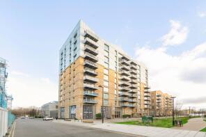 Flat, Kingwood Apartments, Waterline Way, Deptford, London SE8 3JX