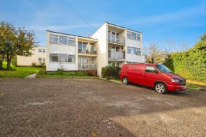 17, Devon View, Warren Road, Dawlish EX7 0PP