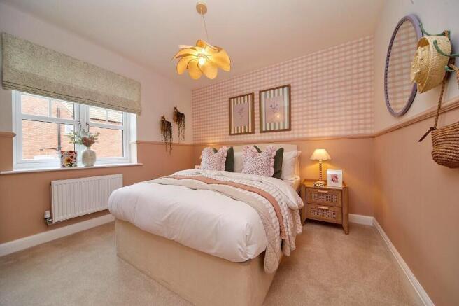 4 bed Detached for sale Image 7