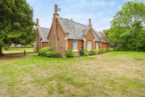 33, Hedges Way, Aylesbury HP20 1BF