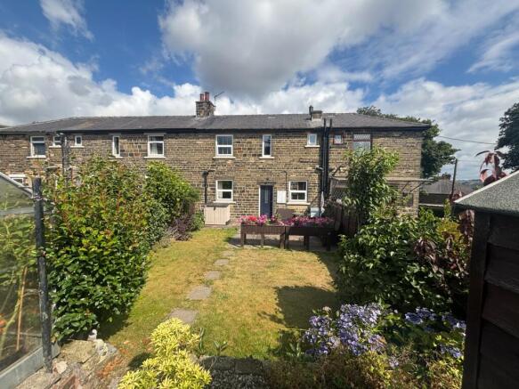 2 bed Terraced for sale Image 5