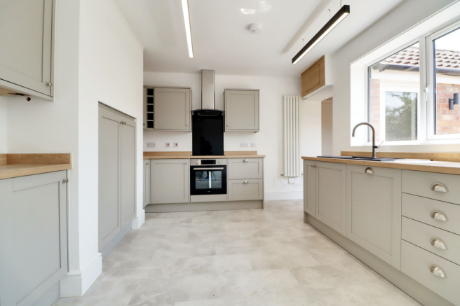 Impressive Dining Kitchen