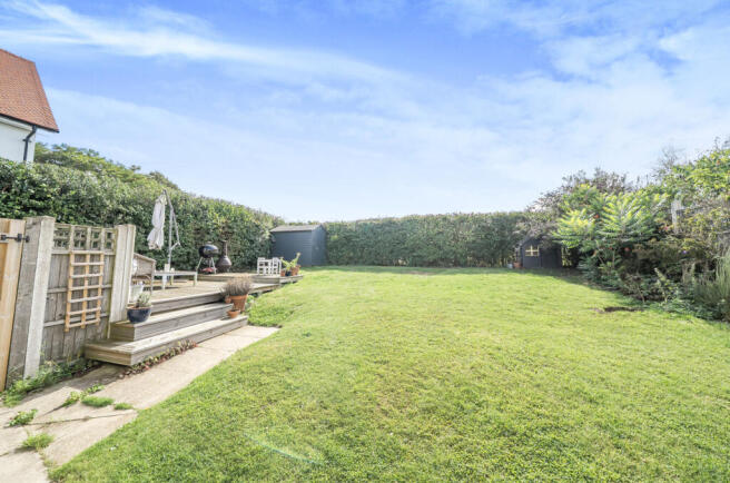 1348331-7-68b9a8d...