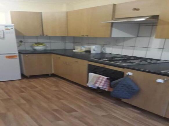 New Kitchen 3 (2)