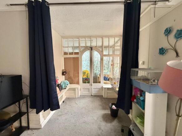 1 bed Flat for sale Image 9