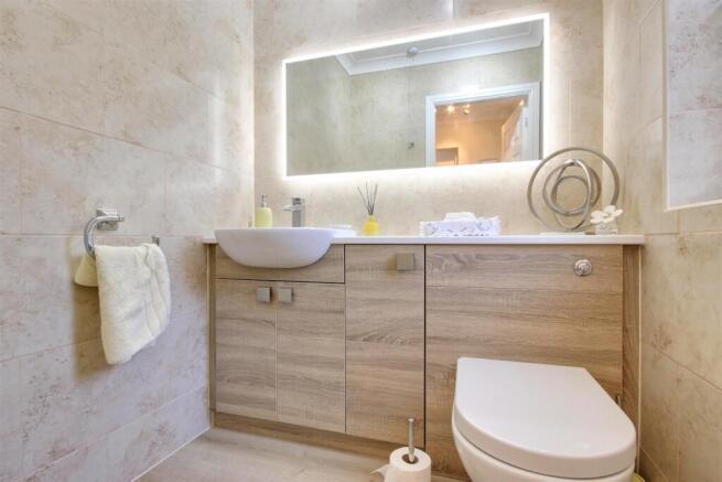 3 bed Detached for sale Image 5