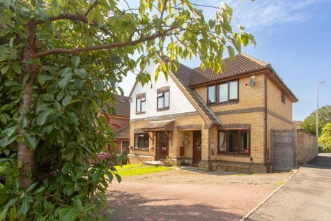 Bay Tree Close, Heathfield, TN21 8YG