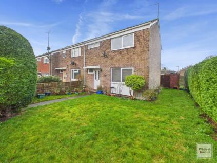 Hatchetts Drive, Haslemere, GU27