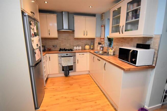Kitchen.jpg