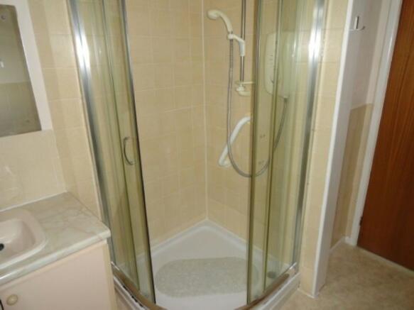 En-Suite Bathroom