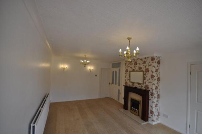 Leacroft Road, Kingswinford, DY6 photo 5