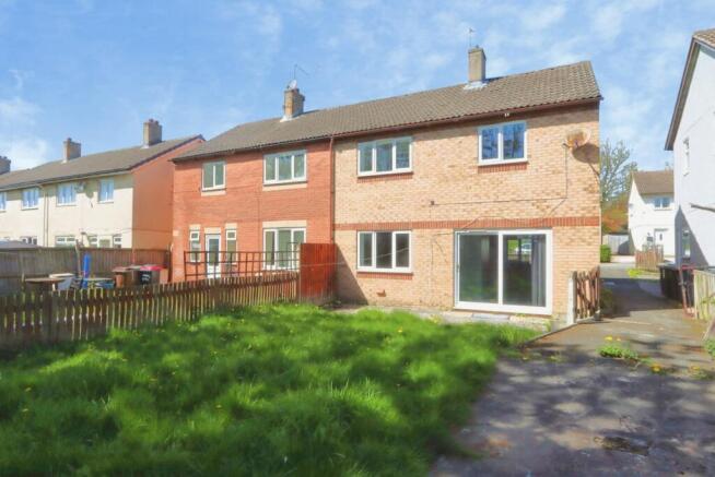 3 bed Semi-Detached for sale Image 5