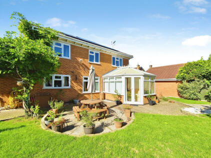 Gleneagles Close, Derby, DE3