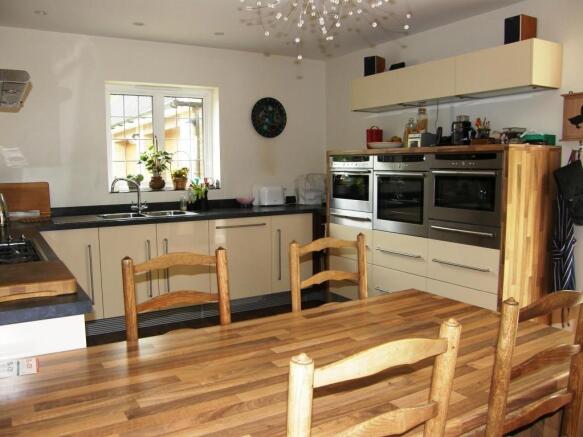 Kitchen Breakfast Rm