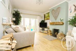 12, Manor Park Road, Lowestoft NR32 5HL