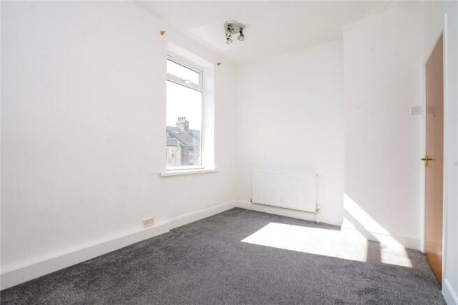 2 bed Terraced to rent Image 9