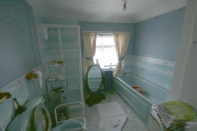 Large Bathroom