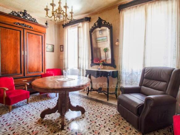 House for sale in Centro Mahon