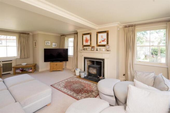 5 bed Country House for sale Image 5