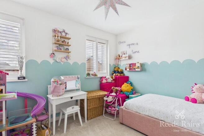 3 bed Semi-Detached for sale Image 10
