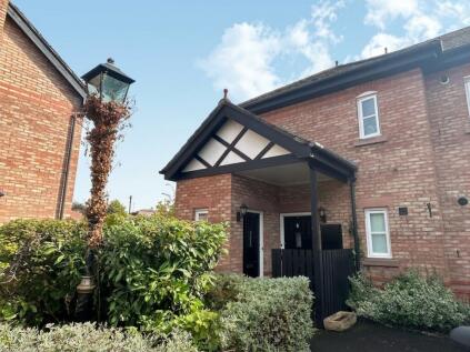 Cranford Square, Knutsford, WA16