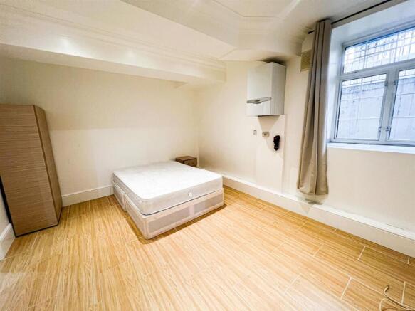 Upton Heights E7