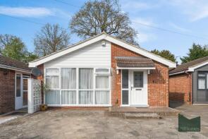 7, The Spinney, Potters Bar EN6 5HH