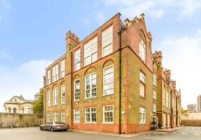 Flat 22, 1 Mulberry Court, School Mews, London E1 0EW