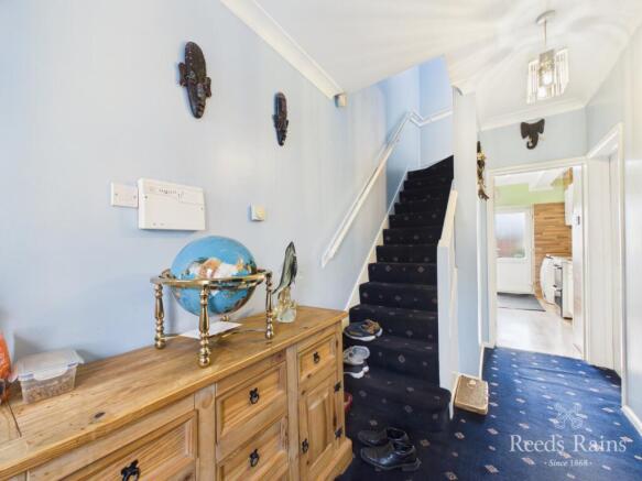 3 bed Semi-Detached for sale Image 5