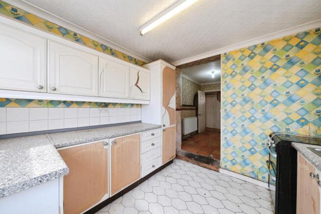 3 bed Semi-Detached for sale Image 6