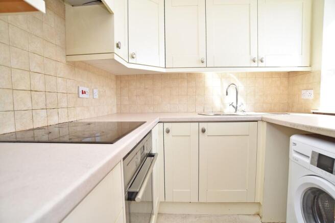 1 bed Flat for sale Image 5